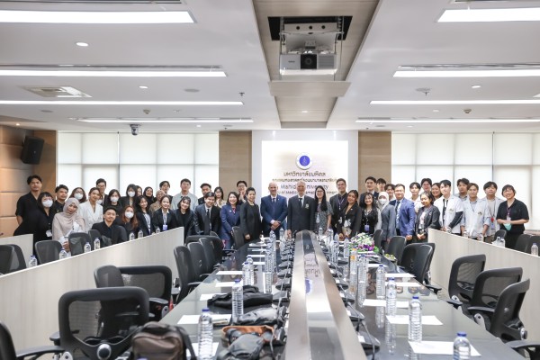 Envisioning a World Free from Nuclear Weapons