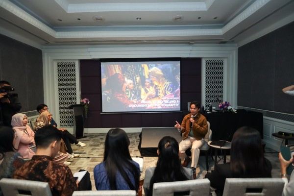 Envisioning a World Free from Nuclear Weapons